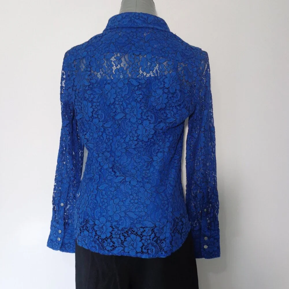 J.‎ Crew Women's Button Up Blue Lace Long Sleeves' Shirt & Tank Top Set Size 6